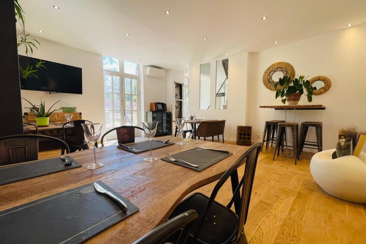 The Ronsardienne Suite In A Charming Mansion At The Gates Of Tours Saint-Avertin Exterior photo
